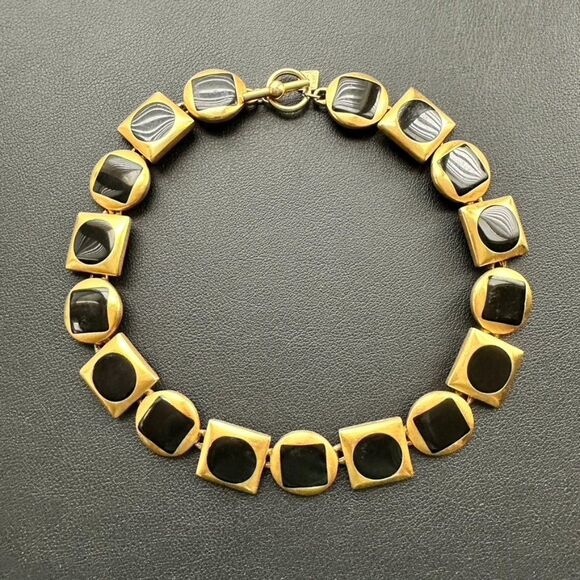 Vintage 90s Y2k Anne Klein Gold & Black Enamel Toggle Necklace - Picture 2 of 6